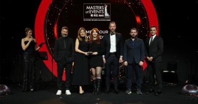 Mercedes-Benz Türk’ün Sağlık Bakım Tırı Projesine “En İyi Roadshow” Ödülü