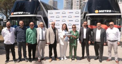 METRO TURİZM’İN PREMİUM TERCİHİ NEOPLAN SKYLINER OLDU